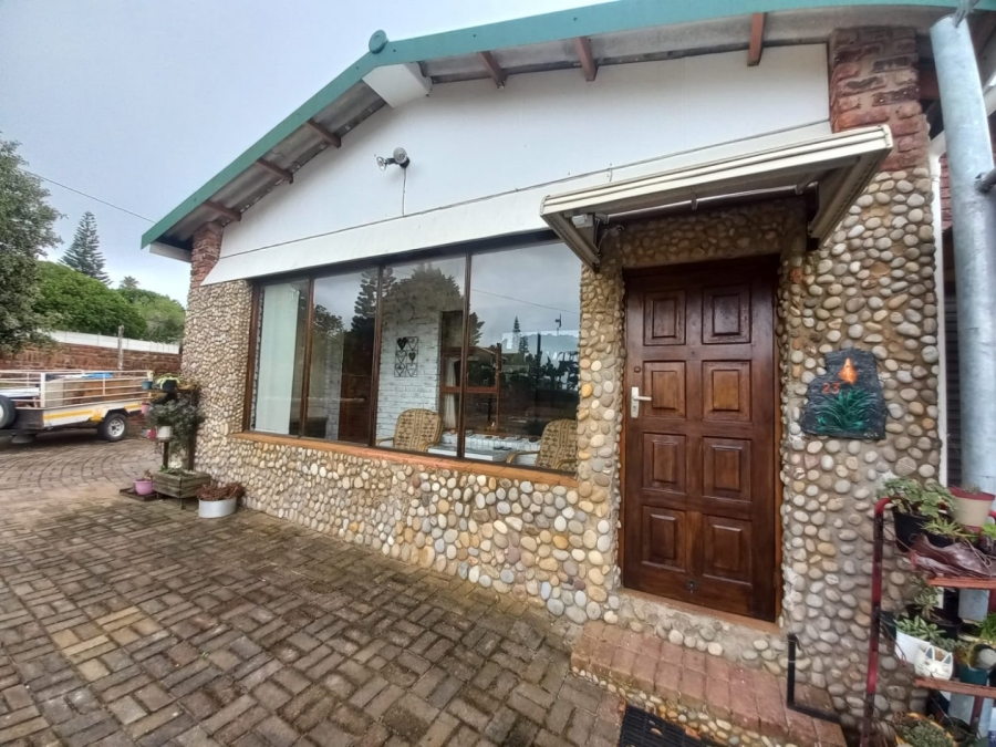 3 Bedroom Property for Sale in Dana Bay Western Cape